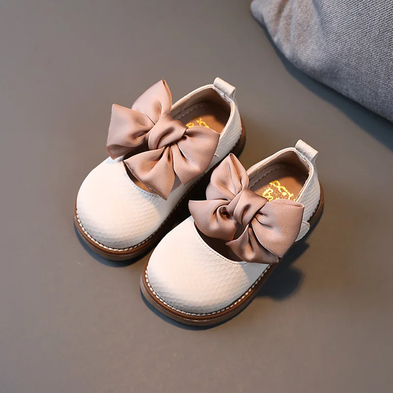 Кожаная обувь для девочек 13 5-19 см