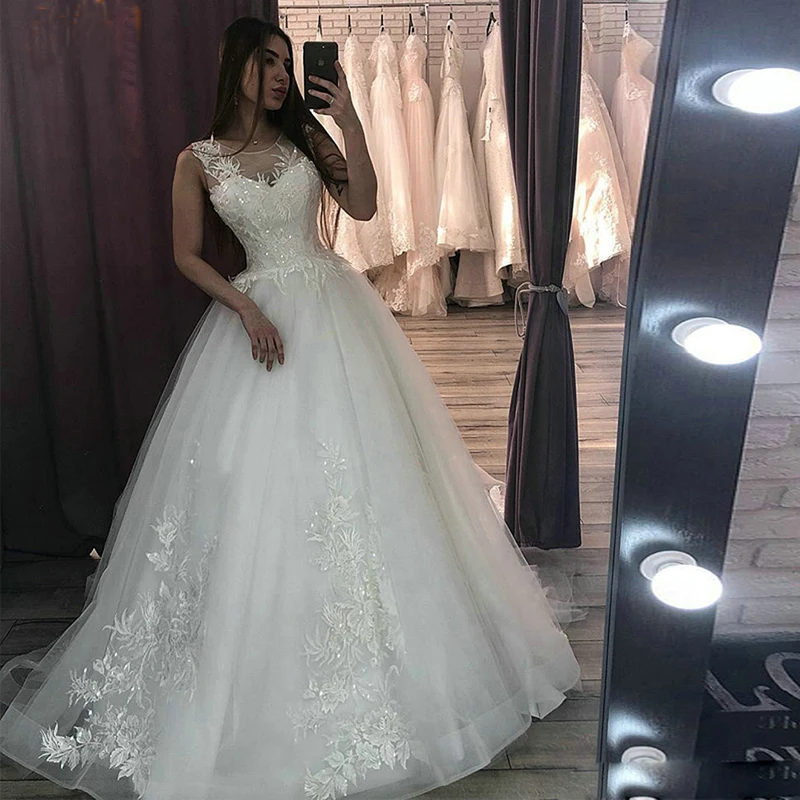 Простое свадебное платье в стиле бохо без рукавов ТРАПЕЦИЕВИДНОЕ принцессы