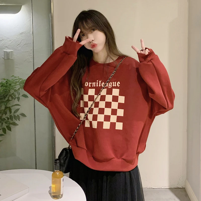 

Женские толстовки, новинка 2021, корейский модный универсальный Свободный Повседневный пуловер с круглым вырезом и принтом, бархатный свитшо...