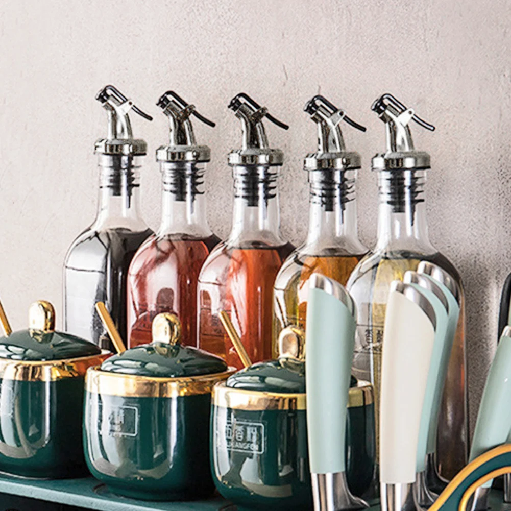 Масло косметика парфюмерия диспенсер фиксаторы уход за кожей лица маска