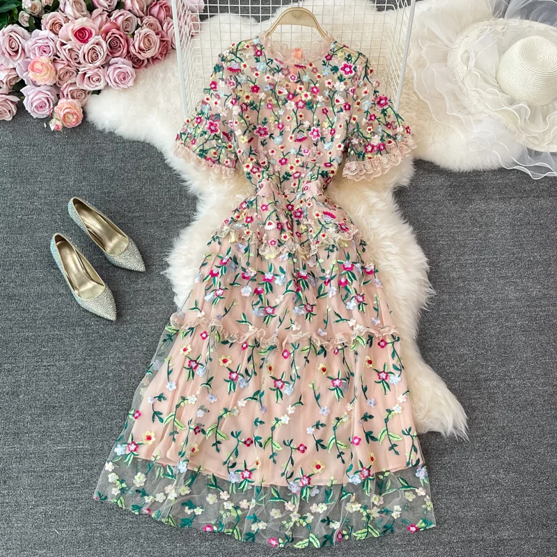 

Summer new embroidery net yarn dresses Round neck temperament through retro Dress Short sleeve woman dress 2021 Z932