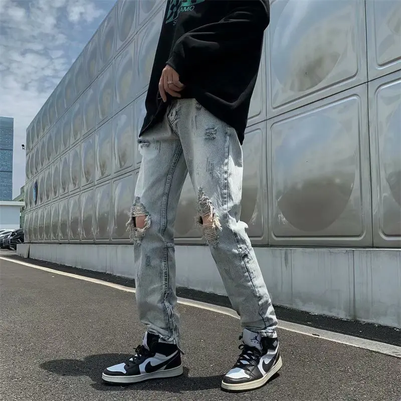 Men Retro Fashion Jeans Pants Korean Version Of The Loose Fashion Comfortable Shopping Summer Hole Straight Leg Jeans Pants
