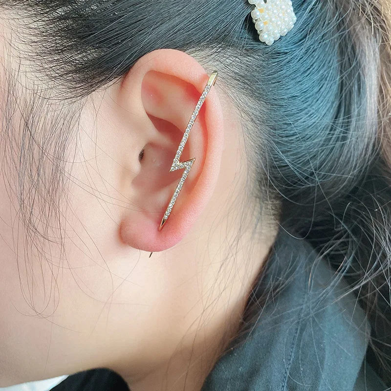 Куртка с модным геометрическим золото Цвет металлических пирсинг Кристалл