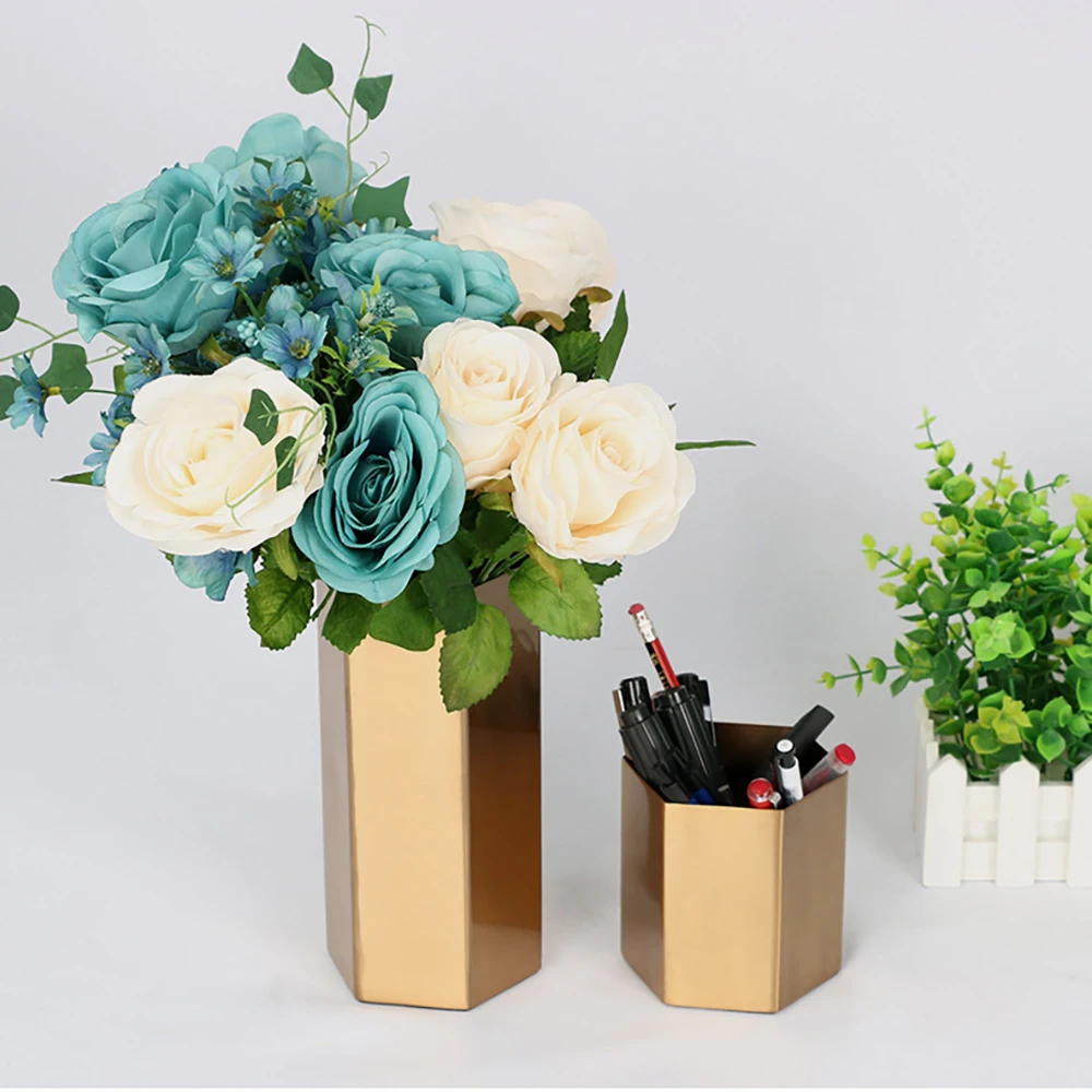 

Luxury Gold Vase Decoration Home Modern Simple Metal Vase Decoration Nordic Living Room Dining Table Model Room Decorations Gift