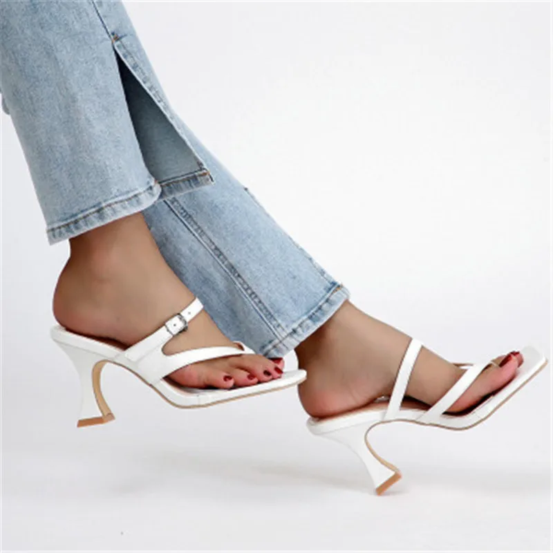 

Summer new fashion age-reducing square toe clip toe simple stiletto sandals and slippers