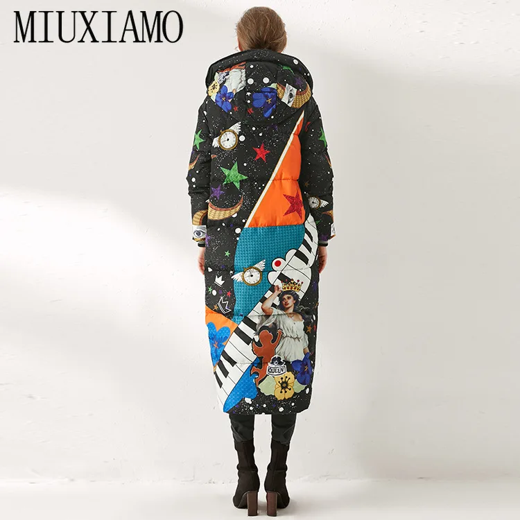 Зимнее пальто MIUXIMAO 2020 Свободное с принтом пианино элегантное Модное теплое