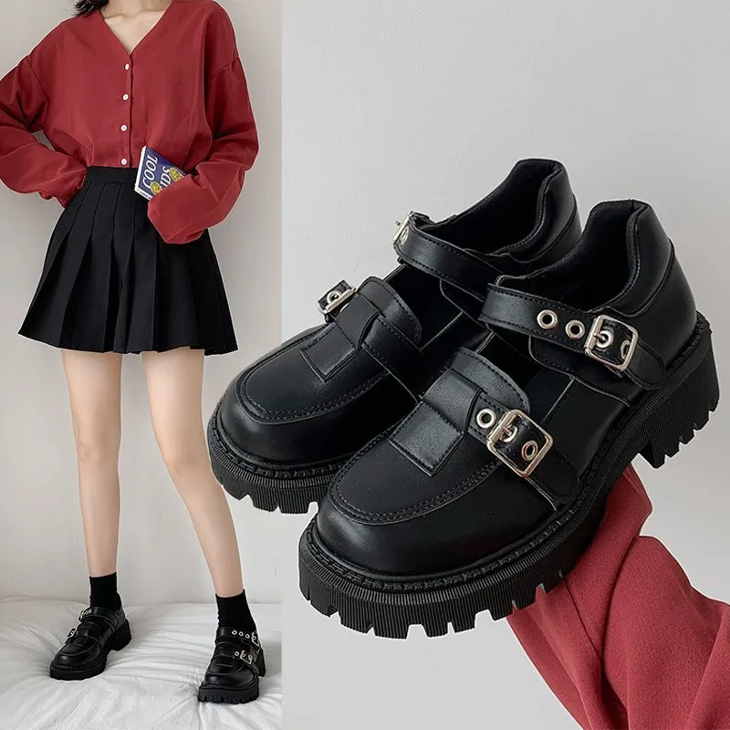 Lolita Shoes Harajuku Buckle Mary Janes Shoes Women Cross-tied Platform Shoes Patent Leather Girls Shoes Rivet Casual Shoes