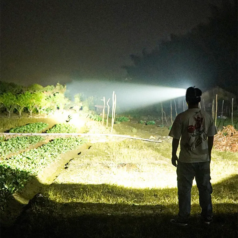 Налобный фонарь с 5 светодиодный одами и встроенным аккумулятором на 1200 мАч 18650 лм