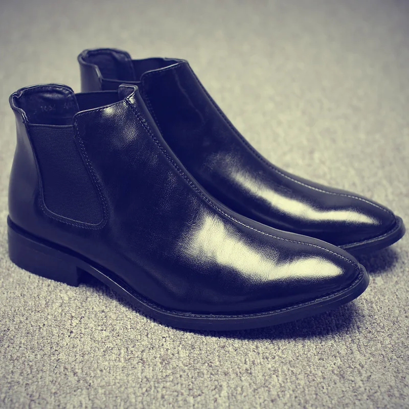 Ботинки челси мужские с острым носком винтажные мотоциклетные ботинки без