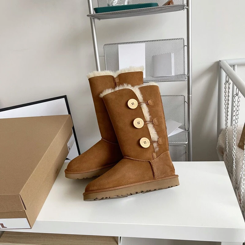 

2021 Classic Real Sheepskin Suede Leather Woman Casual Winter Snow Boots for Women Sheep Wool Fur Lined Warm Shoes Waterproof