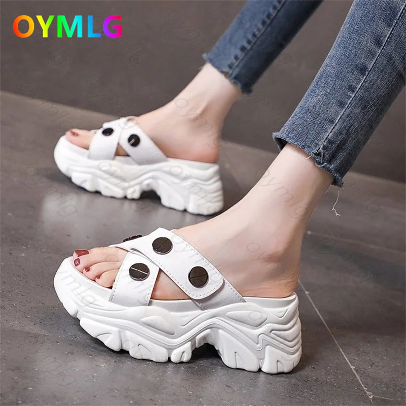 

Internal increase slippers women outer wear wedge sandals summer 2021 new sequined sponge cake platform ladies sandals slippers