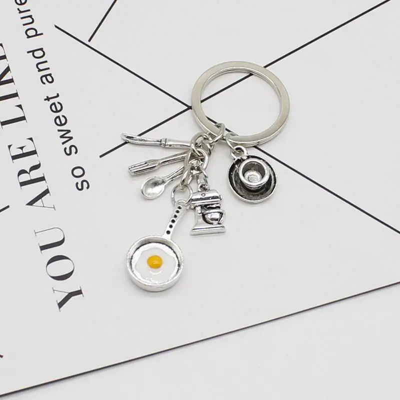 1 кофейная чашка кофемашина нож и вилка брелок для картофеля фри сковорода яиц