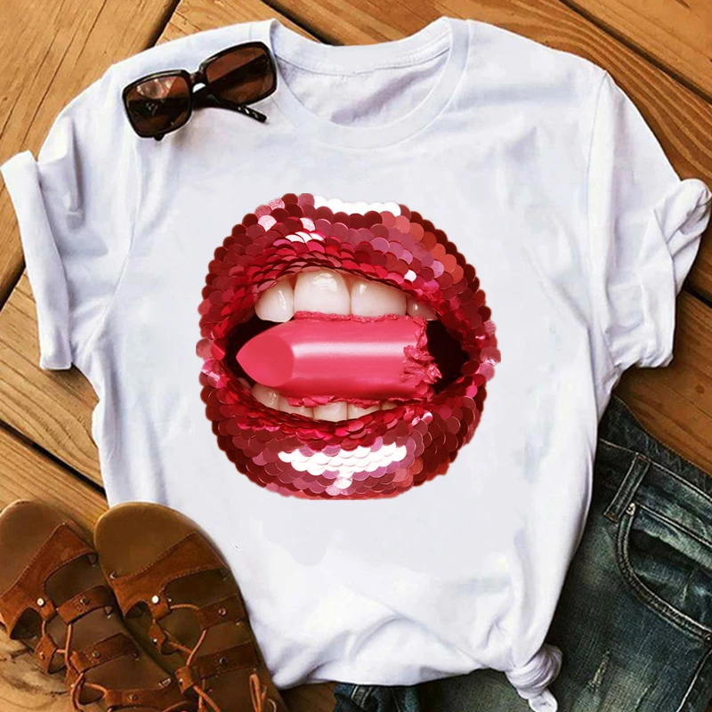 

Fashion Women T Shirt Kawaii Lips T Shirt Graphic Tee Women Clothing Lipstics Makeup Art Summer Tops Female Cute Black T-shirts