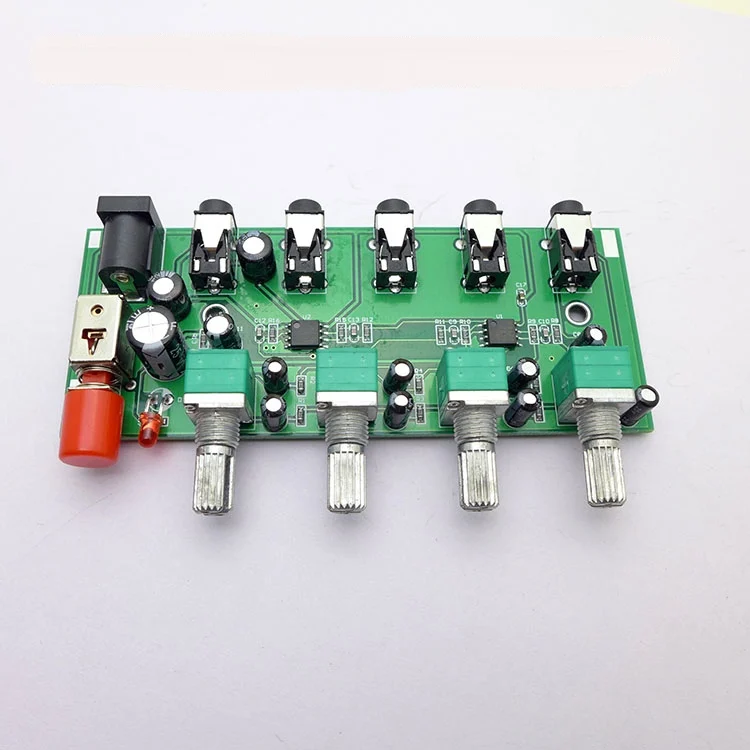 Двухканальный аудиовыход 4 в 1 четыре входа один выход многоканальное смешивание