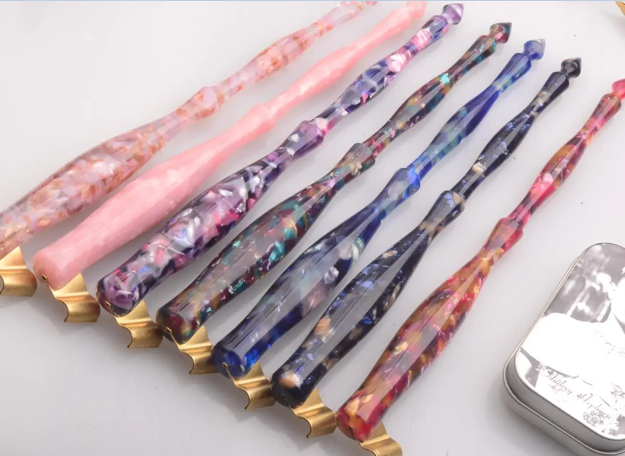 Ceny Wysokiej Klasy Okrągłe Body Kwiat żywica Miedziorytu Pióro Do Kaligrafii Pióro Do Zanurzania Uchwyt Na Przekątnej Pręt Klasyczny Styl Cekiny Styl