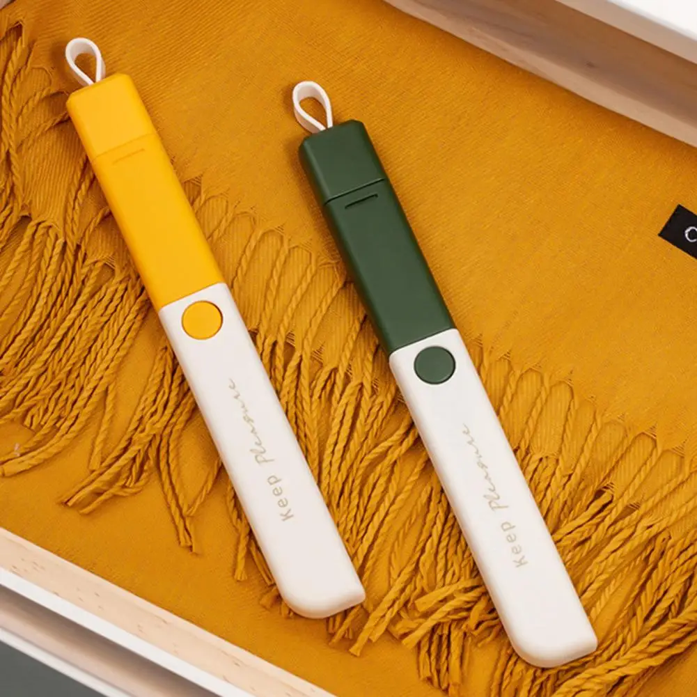 Portable Lint Remover Pet Hair Brush Manual Roller Sofa Clothes Cleaning Fuzz Fabric Shaver Tools |