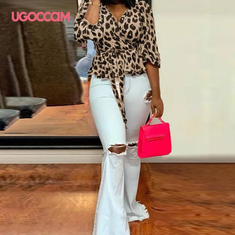 

UGOCCAM Woman Blusas Elegantes Leopard Fashion Blouse Shirt V-Neck Lantern Sleeve Women Clothes Vintage Femme Tops