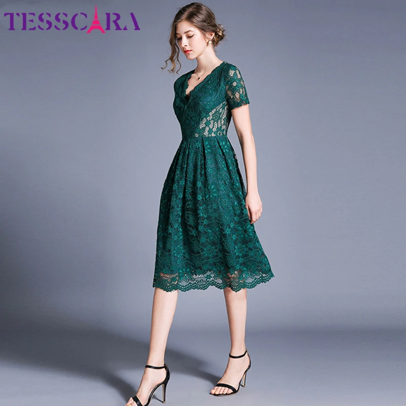 Женское кружевное платье TESSCARA зеленое с треугольным вырезом для офиса на