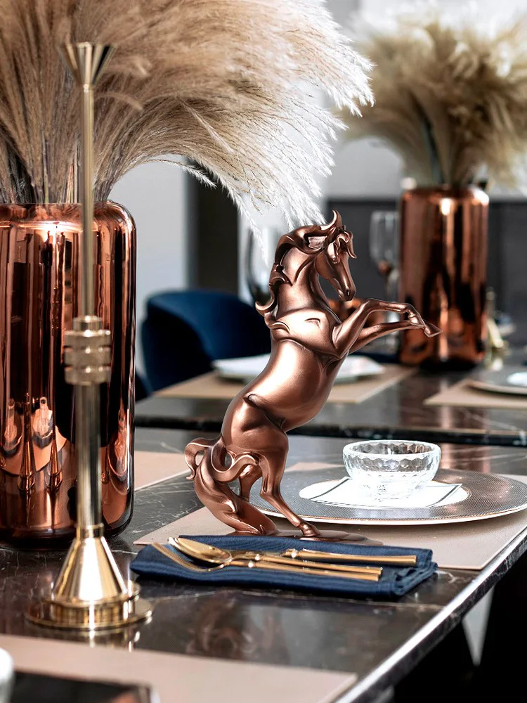JIEME Modern Chinese Red Copper Horse Living Room Ornaments Home Accessories Wine Cabinet Study Office Resin Crafts Decoration | Дом и сад