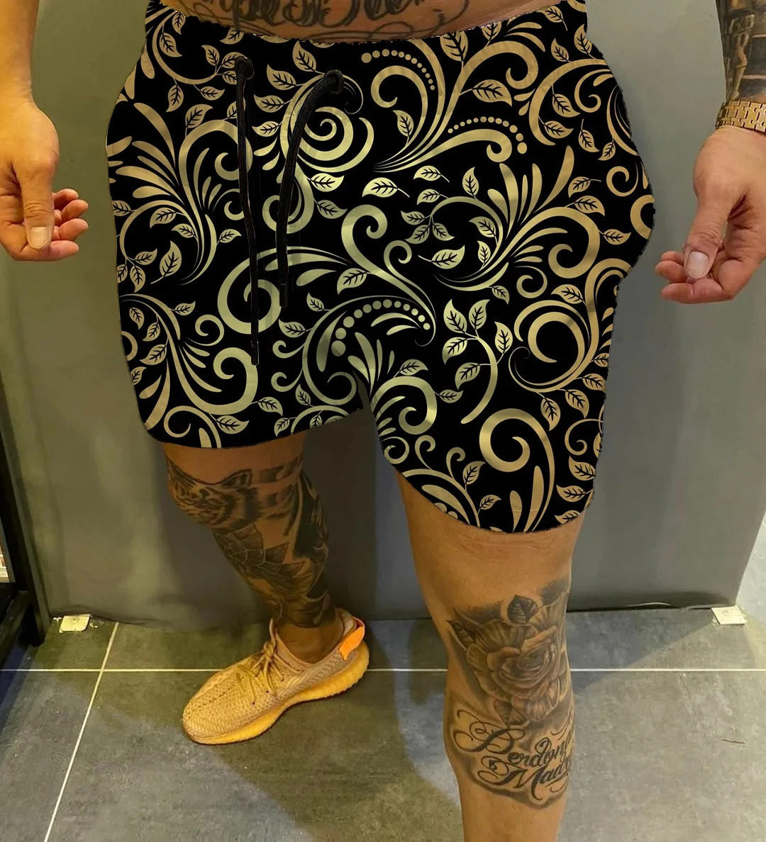 

2021 men's beach shorts casual sports surf shorts men's Jinteng pattern printing quick-drying running training fitness shorts