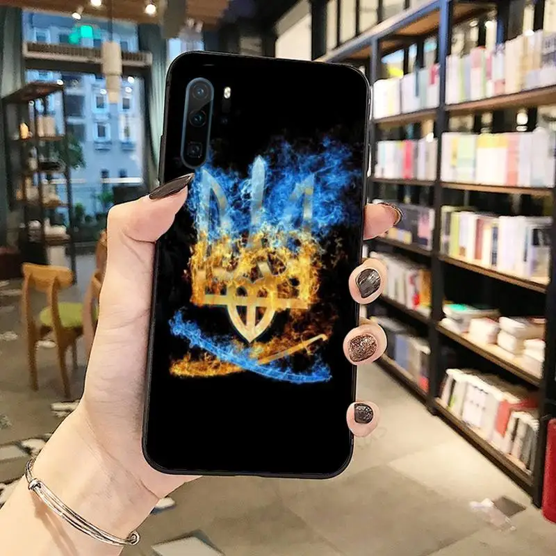 

Keep Calm And Ukraine Of Flag Phone Case For Huawei honor Mate P 9 10 20 30 40 Pro 10i 7 8 a x Lite nova 5t