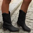 Женские ковбойские ботинки, черные кожаные ботинки с острым носком, на толстом каблуке, зимняя обувь, 2021
