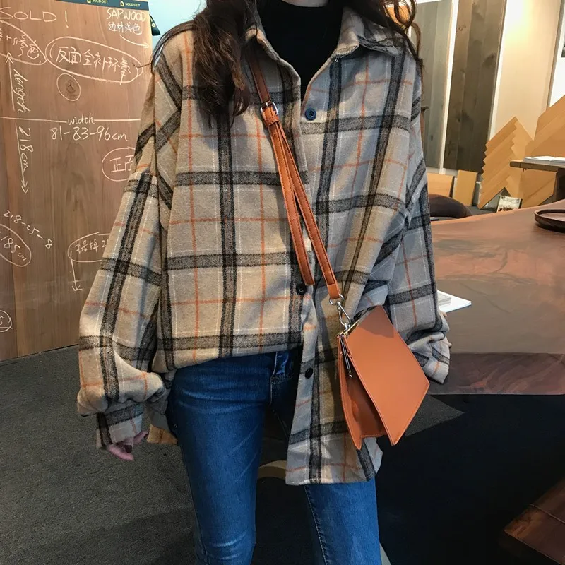 

Korean Casual Outwear Plaid Shirt Women Jacket Vintage Oversized Blouse Full Sleeve Turn Down Collar Shirts Button Up Casual