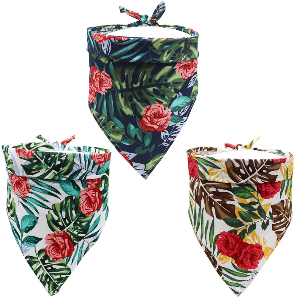 Бандана-шейный платок для домашних животных треугольный с узором в виде сердца