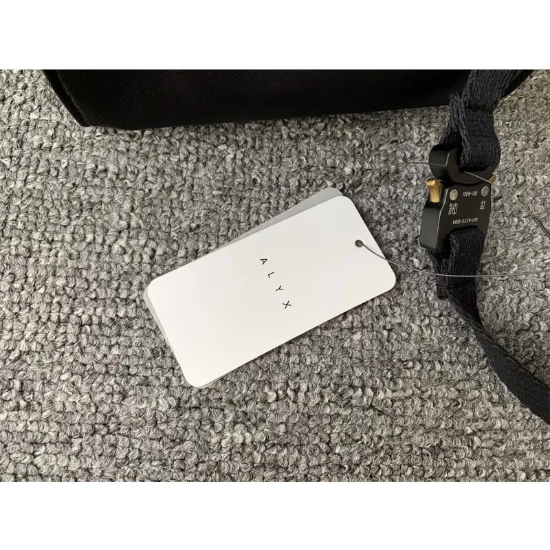 

New Men 2021 Women Functional Metal Button Alyx Bags Street Wear High Quality Canvas Alyx Handbags