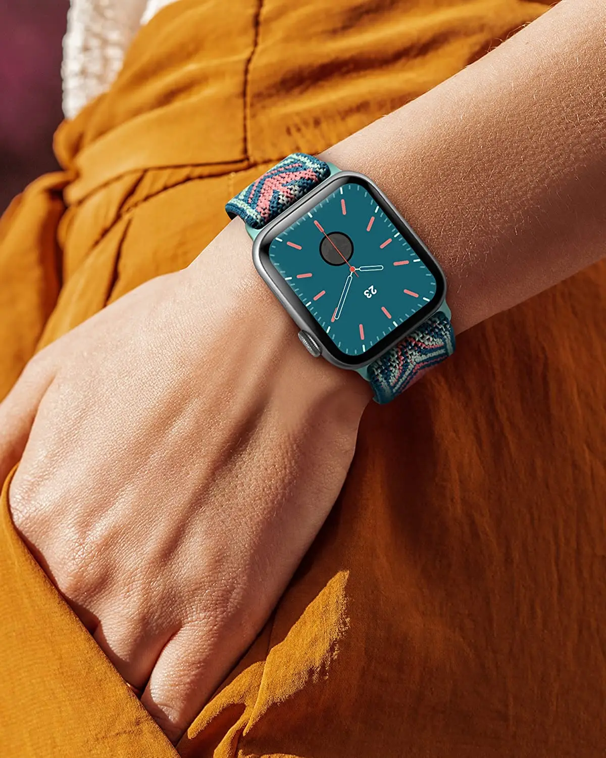 Ремешок резиновый для Apple watch band 40 мм 44 45 41 38 42 эластичный нейлоновый браслет соло