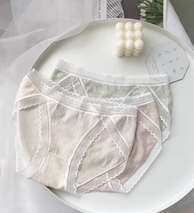 

ET2892 Women Middle Waist 3PCS/Set Sexy Lace Panties 100% Cotton Lady Sexy Lace Briefs