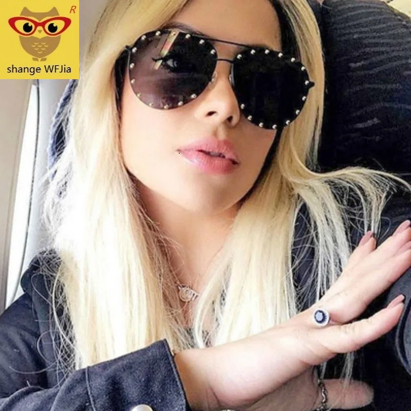 Женские солнцезащитные очки в стиле панк розовые зеркальные с металлическими