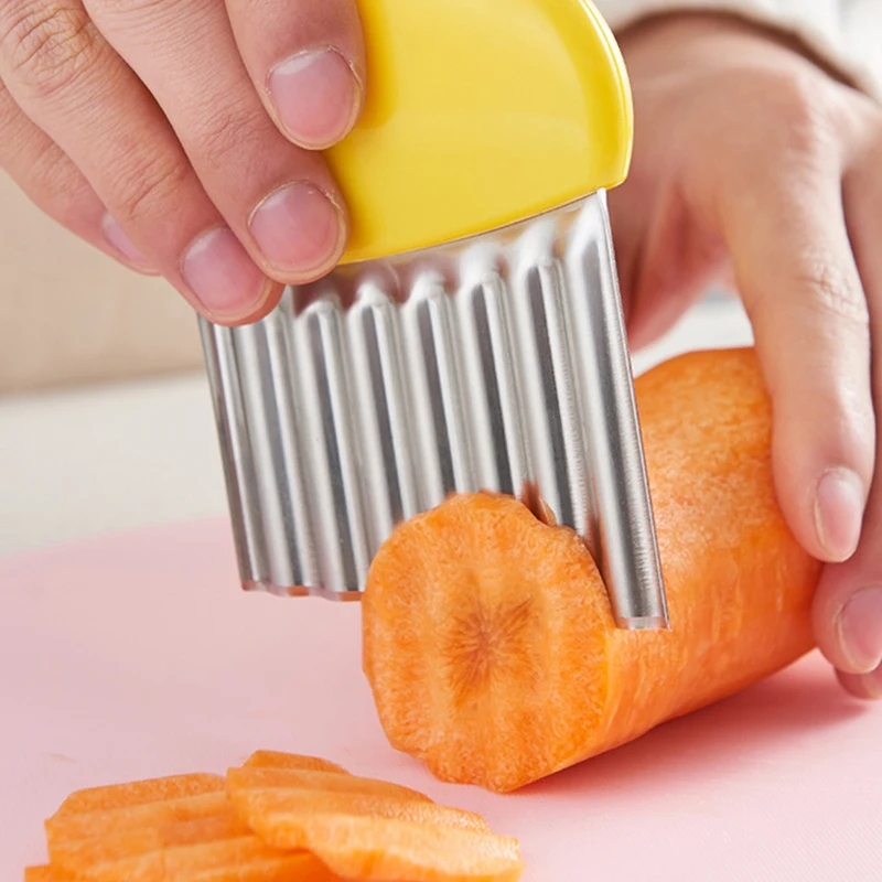 

1pc Stainless Steel Carrot Wavy Cutter Slicer Potato Chips Knife Kitchen Utensil Household Kitchen Supply