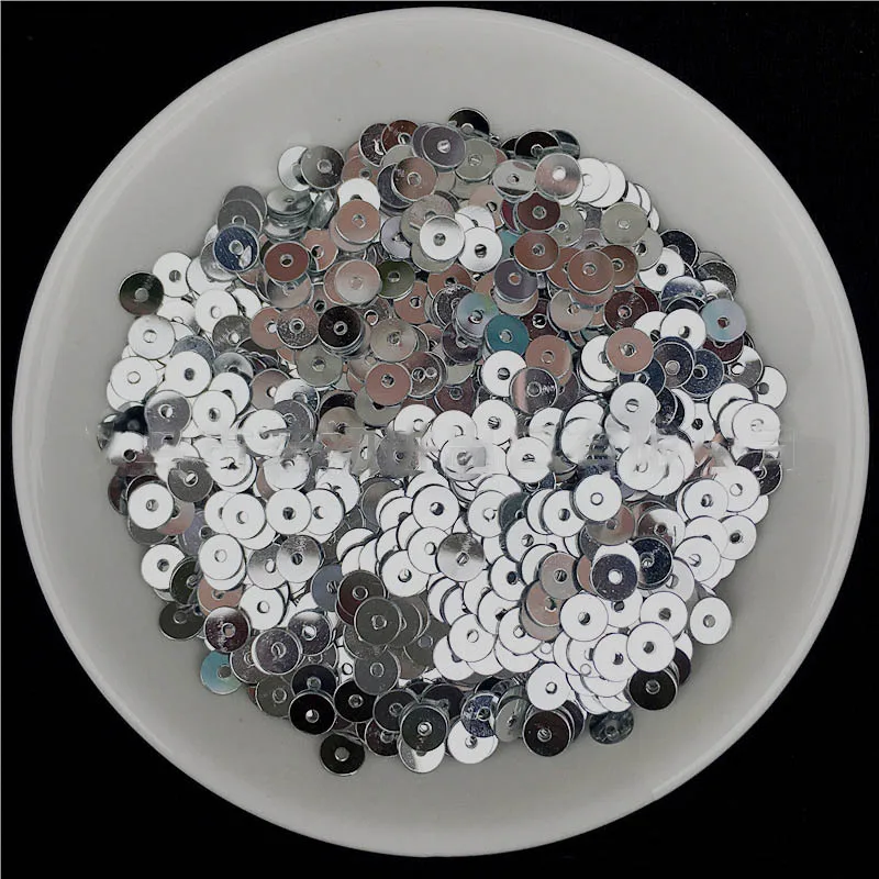 Silver 2000 шт ПВХ блестки многоцветные пластиковые свободные блестки для платья дома вечерние свадебные украшения блестки стеклянные бусины труба пятно 4 мм - Цвет: Silver