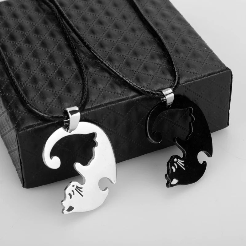 

2pcs/set Stainless Steel Hug Cat Stitching Pendant Necklace Trendy New Couple Necklace Men & Women Fashion Jewelry Wholesale