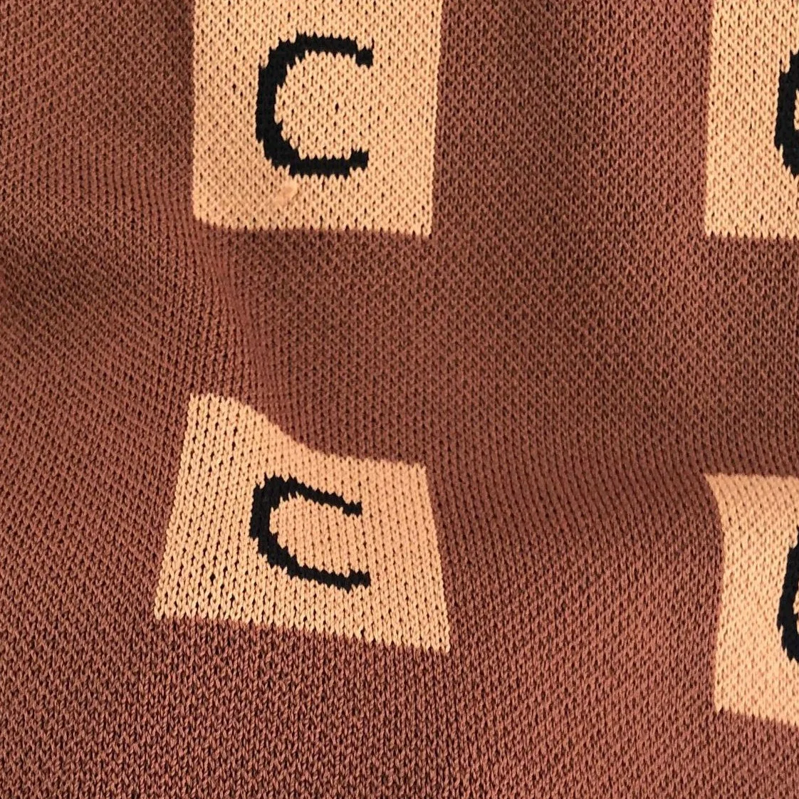 

2021 Spring Letter Jacquard T-shirt Pullover Puff Medium Sleeve Top T-shirt Bottom Coat Female