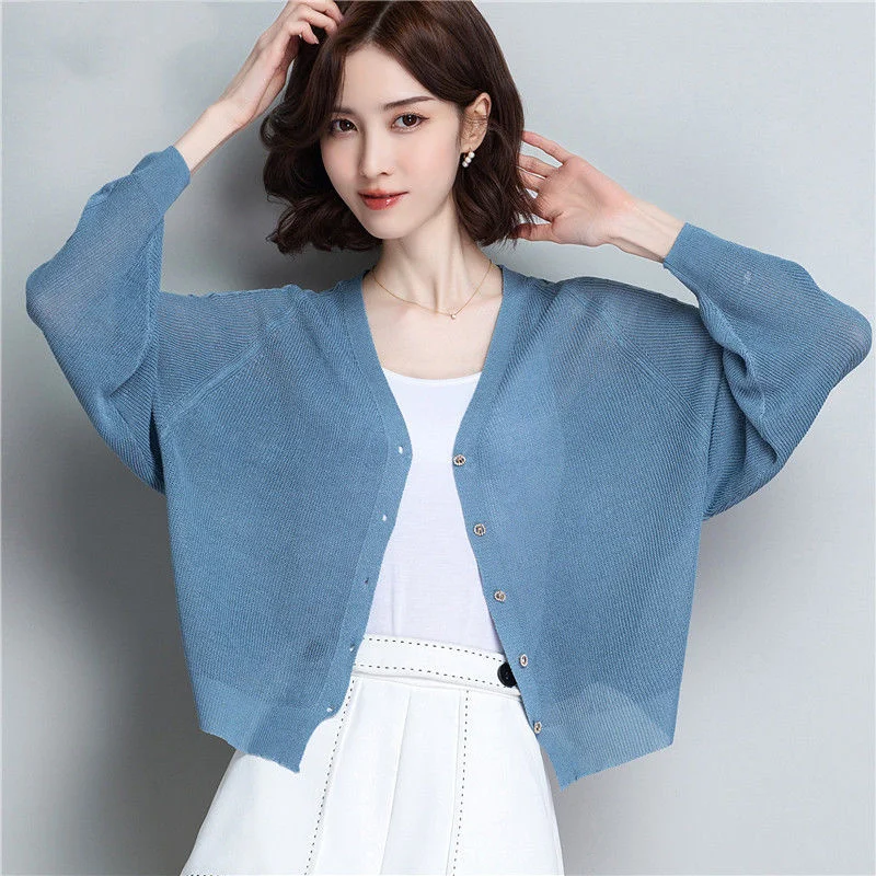 

Bat sleeve ice silk knitted cardigan women's short spring summer 2021 new style with thin shawl coat sunscreen