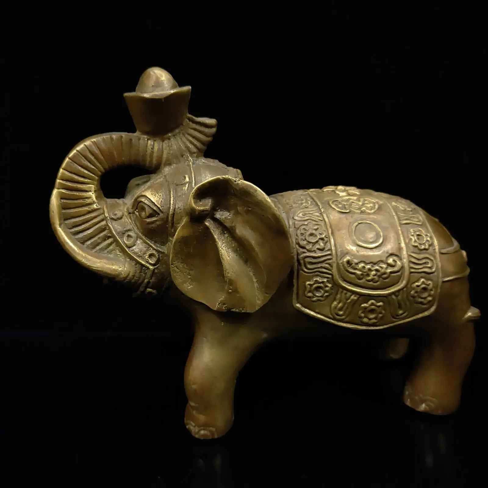 

Chinese Antique Brass Elephant Model Statue