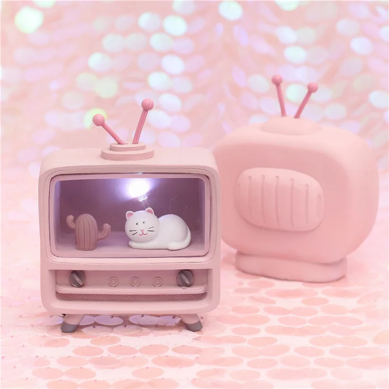 

New Arrivel Cute Cat Home Decoration Light Pink Color Baby Kids lampara bebe Battery Resin Material Warm Bedroom Mini Lamp