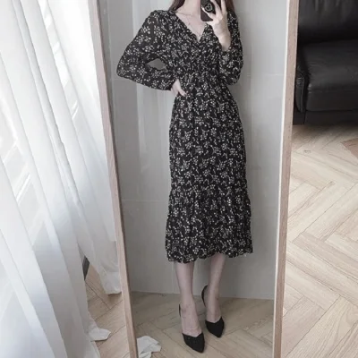 

Autumn Korean Vinatge Chiffon Women Long Dress Floral Printed V-neck Bodycon Dresses Empire Elegant Office Lady Party Dress 2020