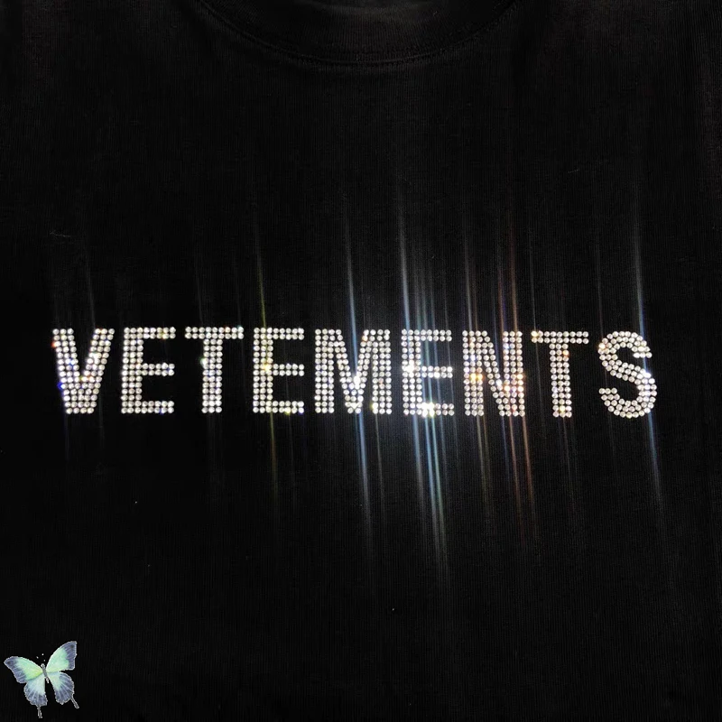 

Vetements T Shirt Reflevtive Diamond Men Women T-shirt Hot Drilling Oversize Fire Logo Top
