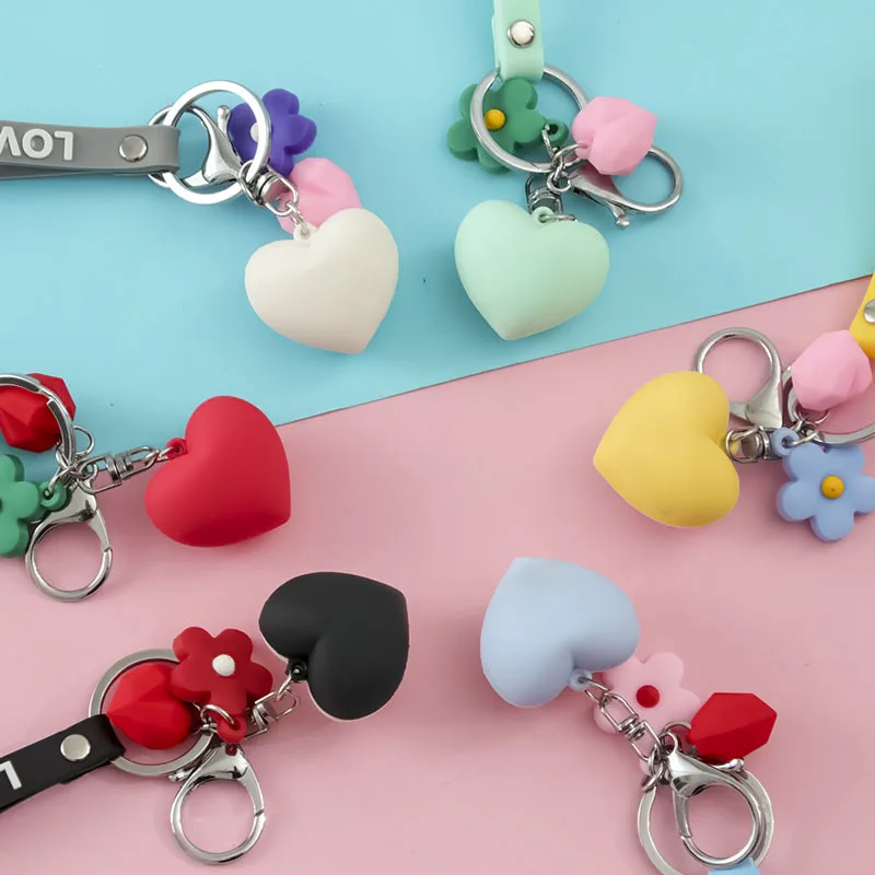 

Fashion Love Keychains Rope Pendant Creative Cartoon Key Chain Men's And Women's Car Bags Pendant Accessories Key Ring Gift