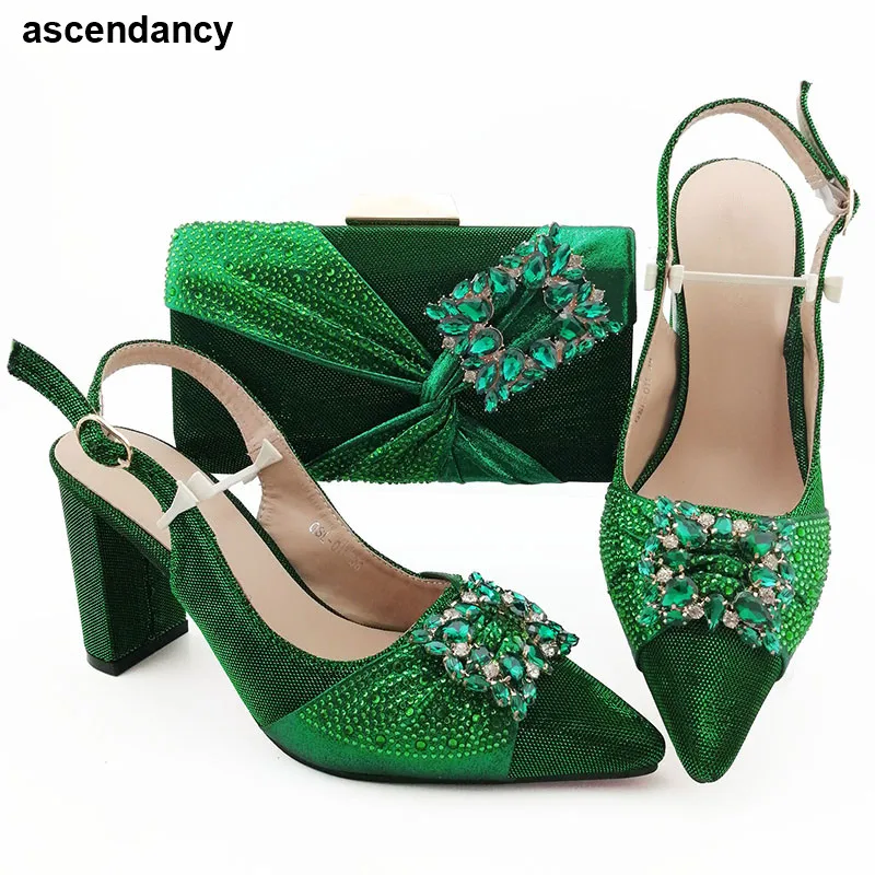 Украшенная роскошной женской обувью Стразы африканские туфли и сумки подходящий