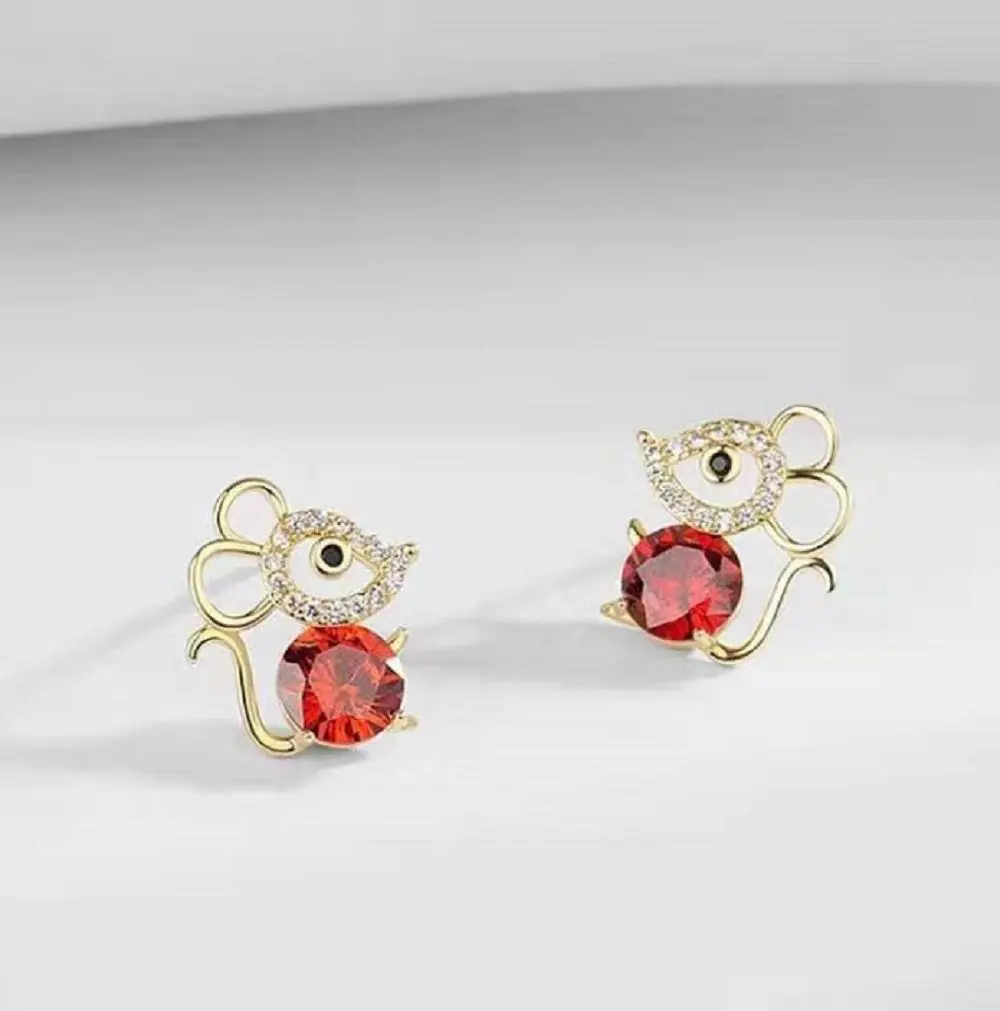 

1Pair Jewelry Personality For Women Cute Fashion Exquisite Mouse Stud Earrings Prevent Allergy