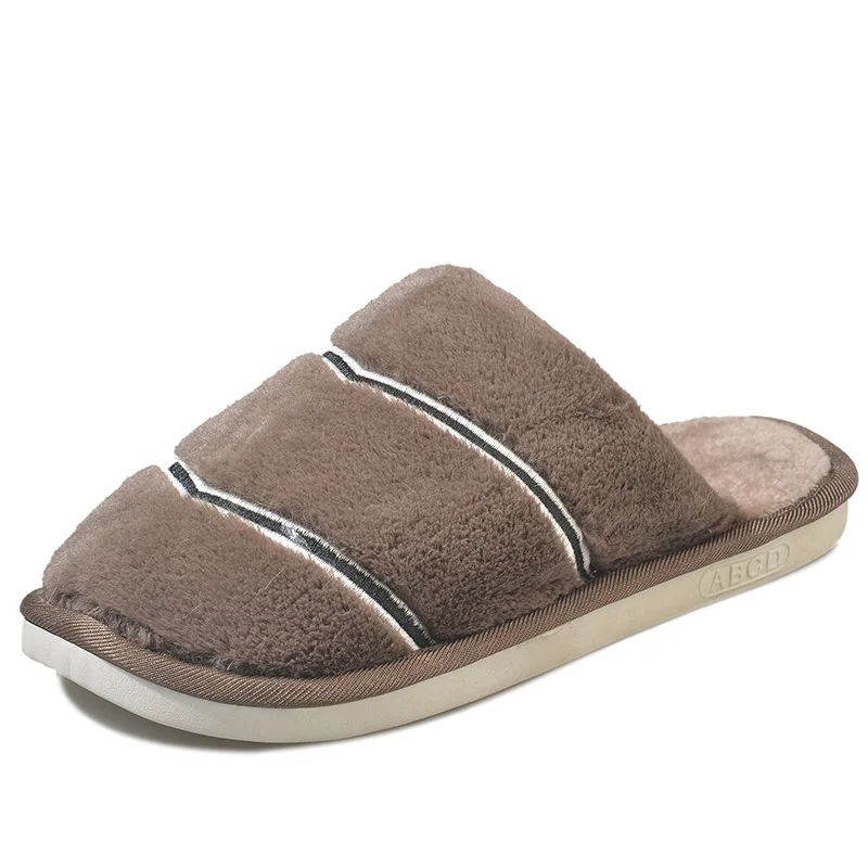 

Erkek Terlik; ; Pantuflas