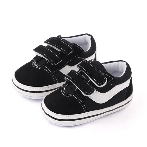 Стильная обувь для маленьких мальчиков; Черная парусиновая сникерсы на мягкой подошве обувь на плоской подошве; Нескользящие кроссовки; Повседневная обувь для младенцев 0-18 месяцев