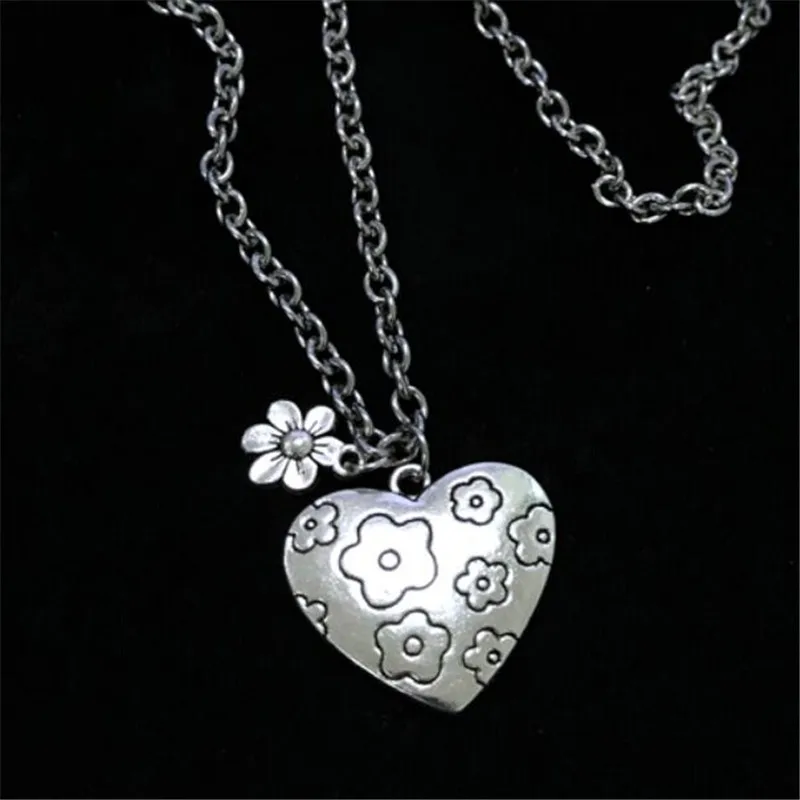 Ожерелье с подвеской в виде цветка из титановой стали | Украшения и аксессуары