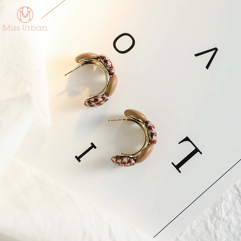 Новое поступление модные городские женские серьги с пуговицами и c образными