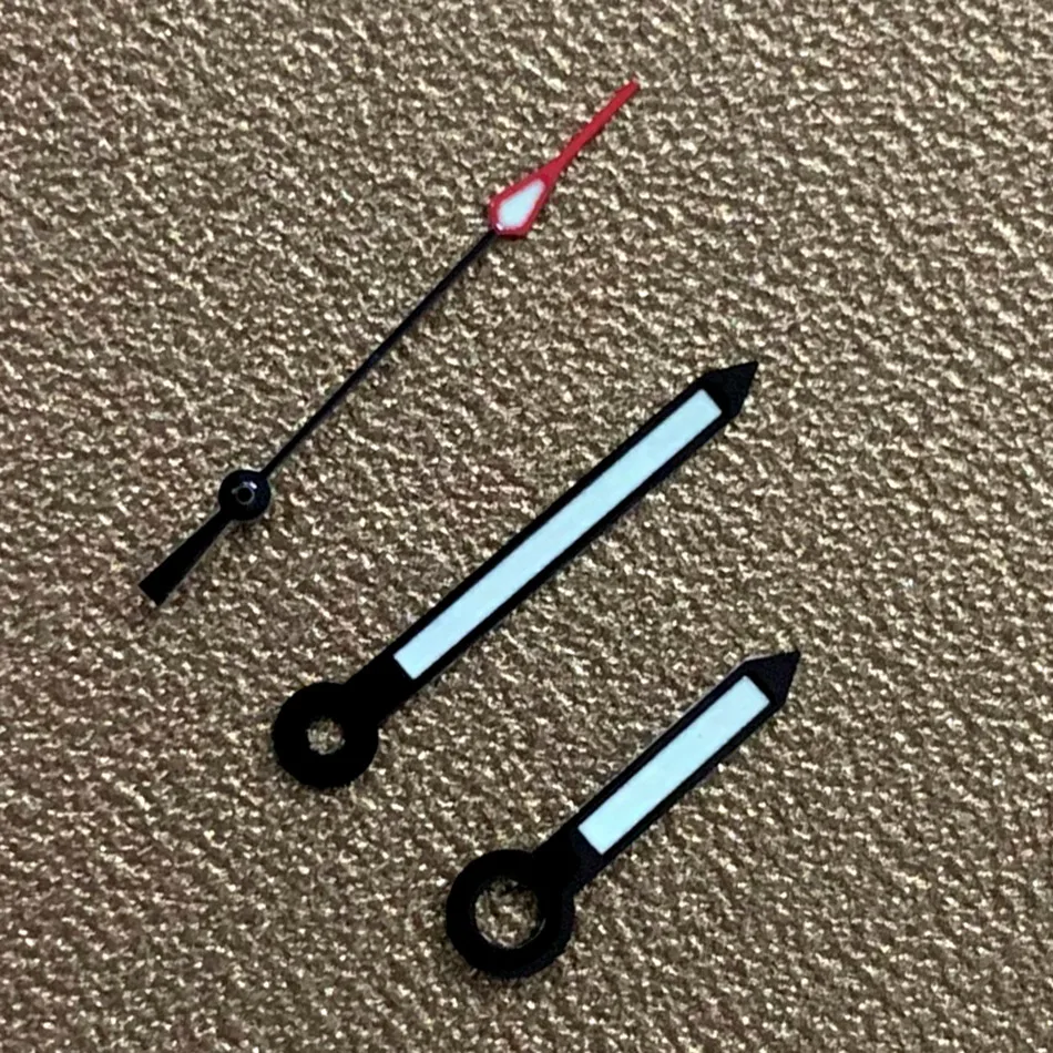 Стрелка для часов SKX измененная дайвинга белого и черного цвета подходит