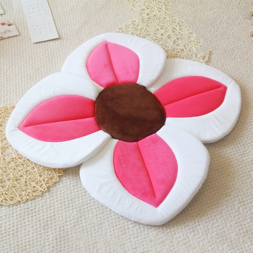 Baby Shower Blooming Flower Newborn Bathtub Foldable Lotus shape Cushion skin Bath pad portable bath tub Soft Seat Play mat - Цвет: M